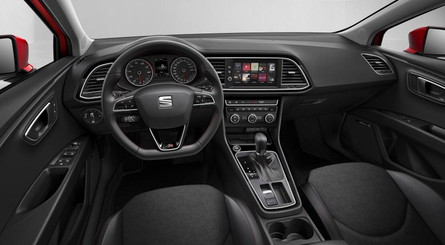 Торпедо Seat Leon FR 2016 года  (WW) (фото 15 из 30)